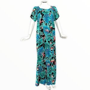 🌟VINTAGE🌟 1990s Hilo Hattie Maxi Dress Mumu Caftan Fun & Floral Bright Flowers
